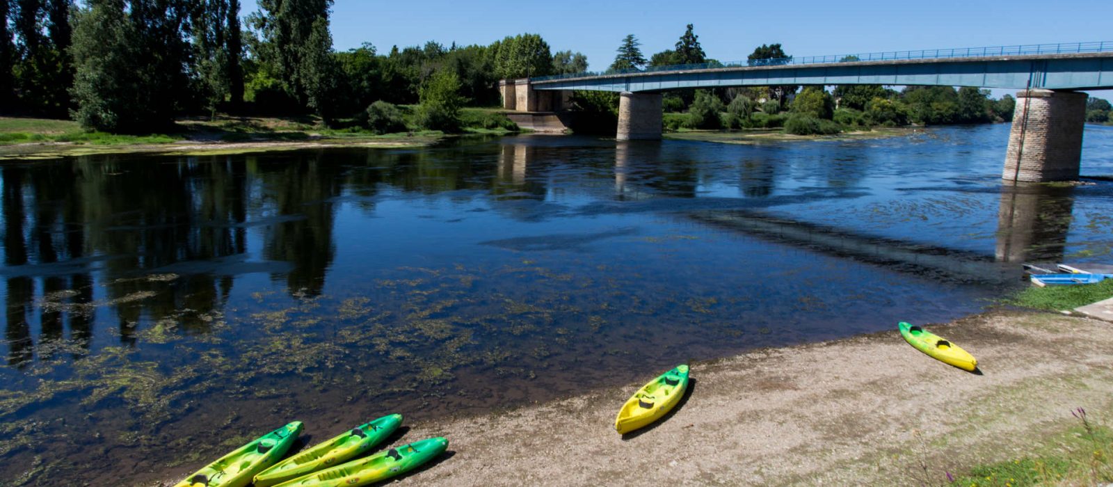 Canoë sur la Dordogne à Pessac-sur-Dordogne