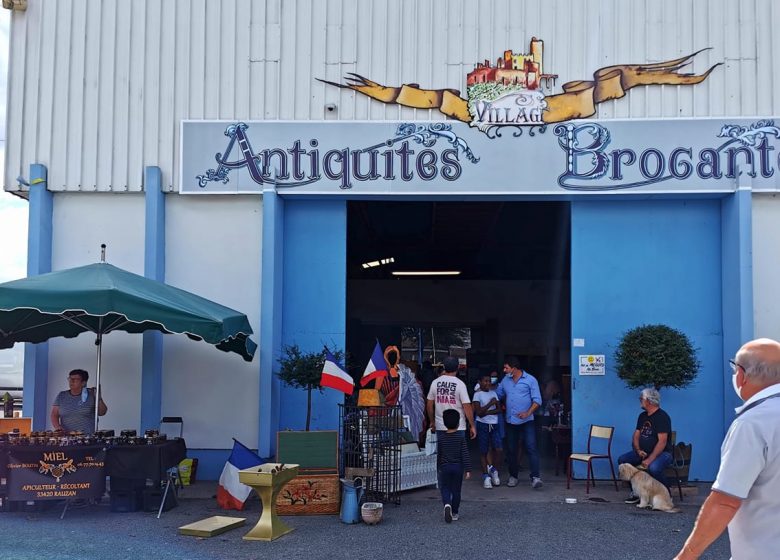 Dorp Antiquités Brocante (APAR)