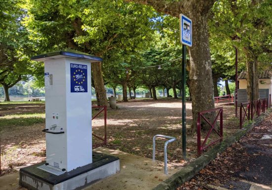 Aire de service de Castillon-La-Bataille